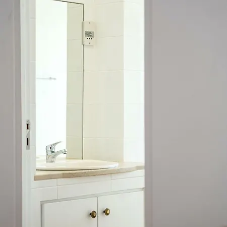 Al - Vista Marina 2 アパート *